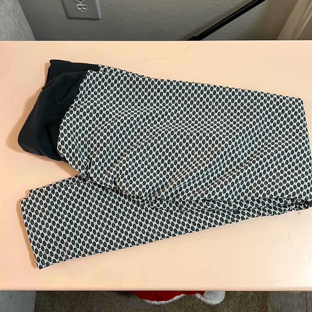 Women’s pants never worn